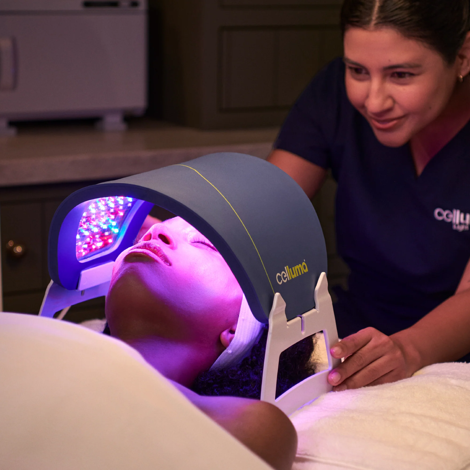 Facial Rest Stands – Set of 2 - Image 3